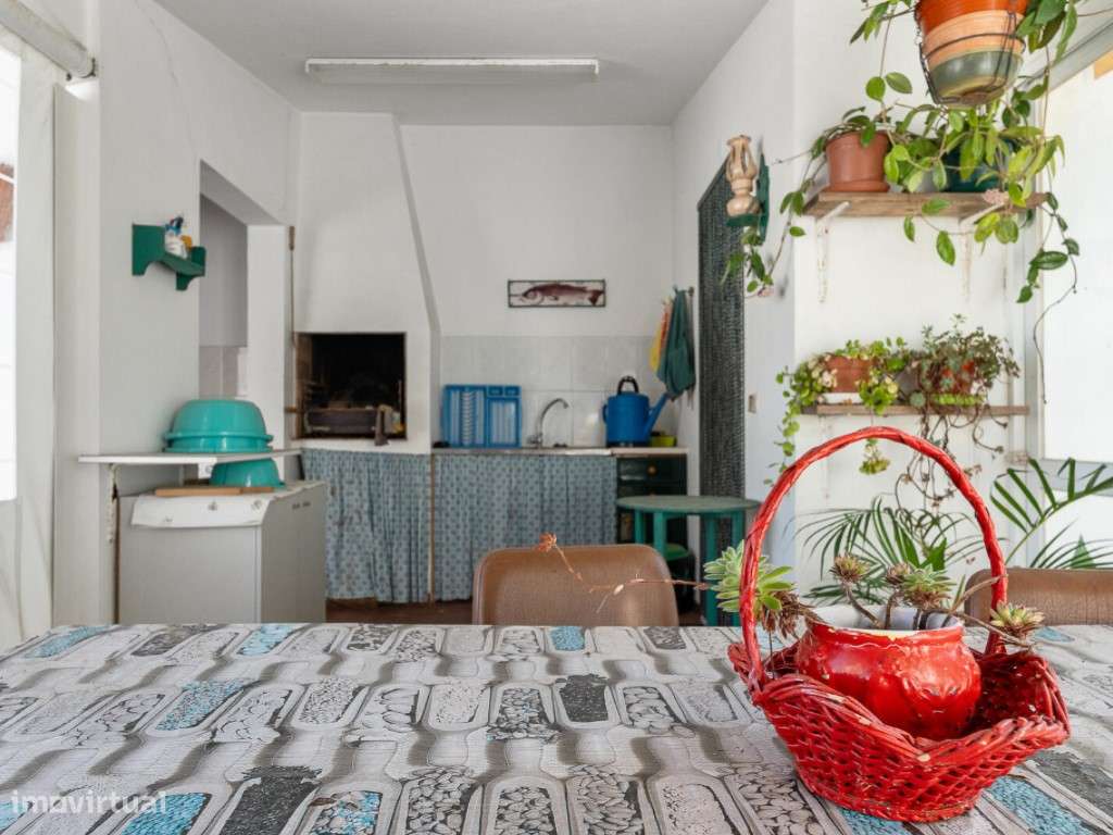 SESIMBRA - ALTO DAS VINHAS - MORADIA ISOLADA, SÓTÃO, ANEXO, PISCINA...-8