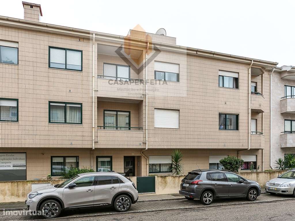 Apartamento T3 Como Novo com Varandas e Box - a 1500 metros da Prai...-33