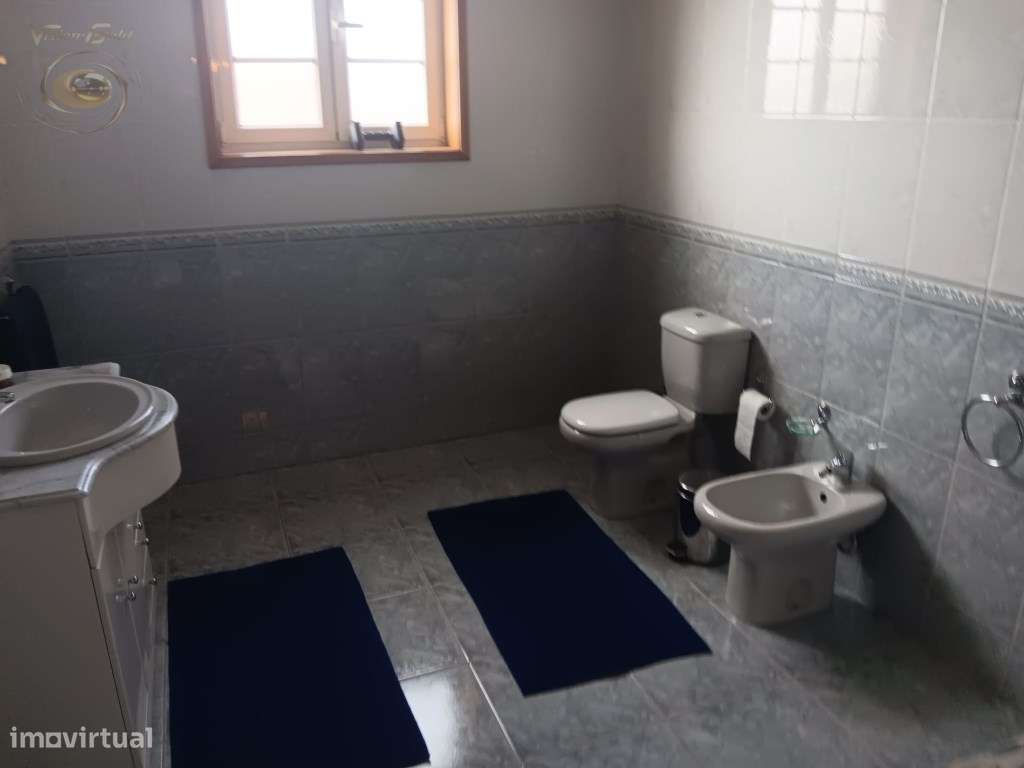 Moradia T3+1 com recheio.-16