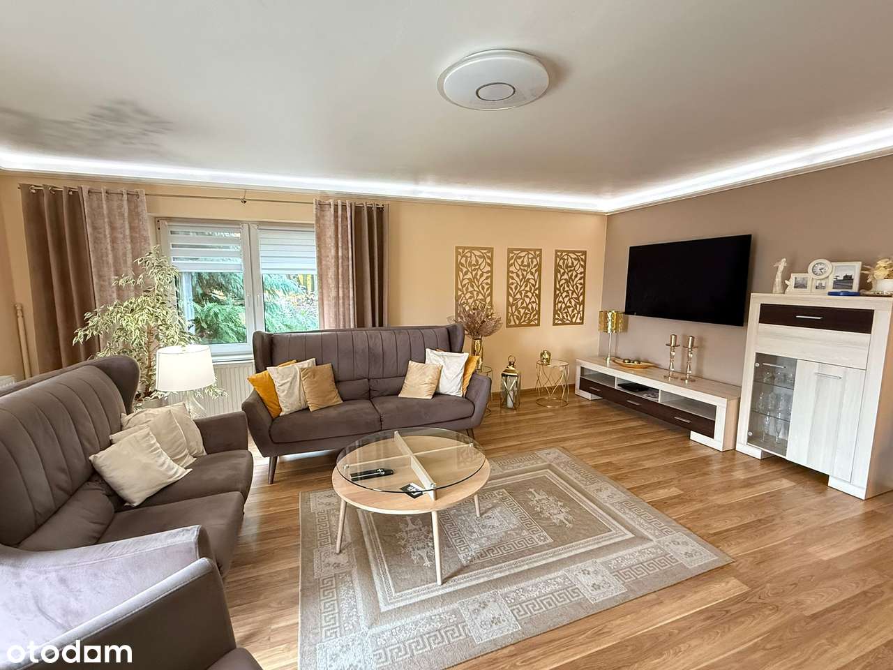 Dom marzeń na wzgórzu Kaplicówka w Skoczowie – prestiż, komfort !-2