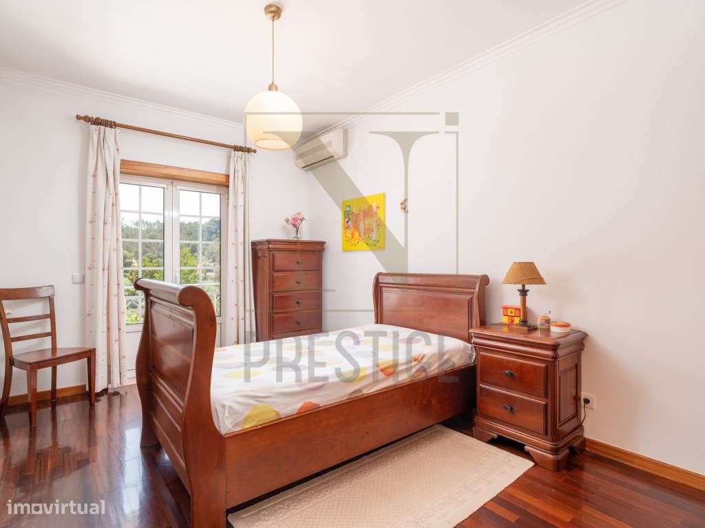 Moradia T3 + 1 em Eiras-18