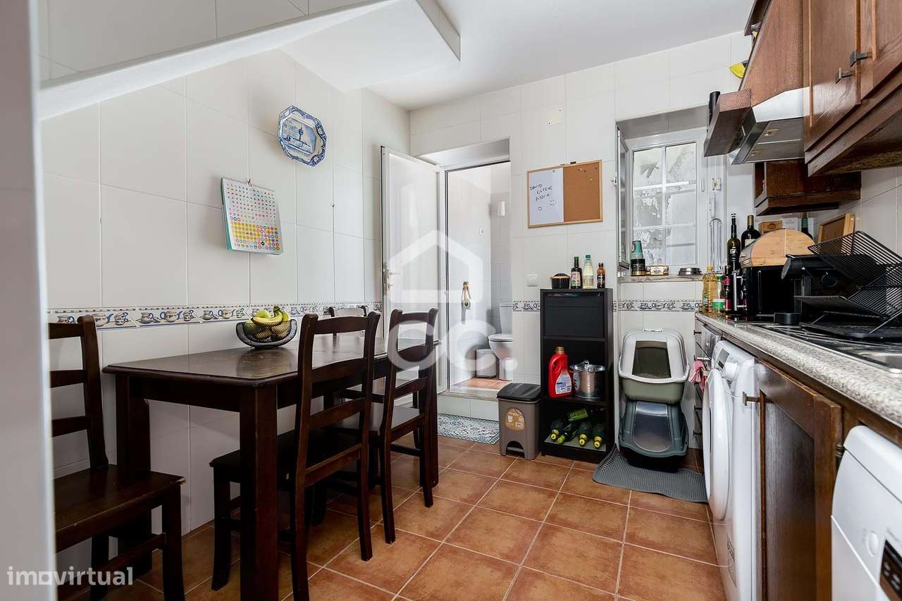 Moradia T2 com Saguão no Centro Histórico de Évora-5