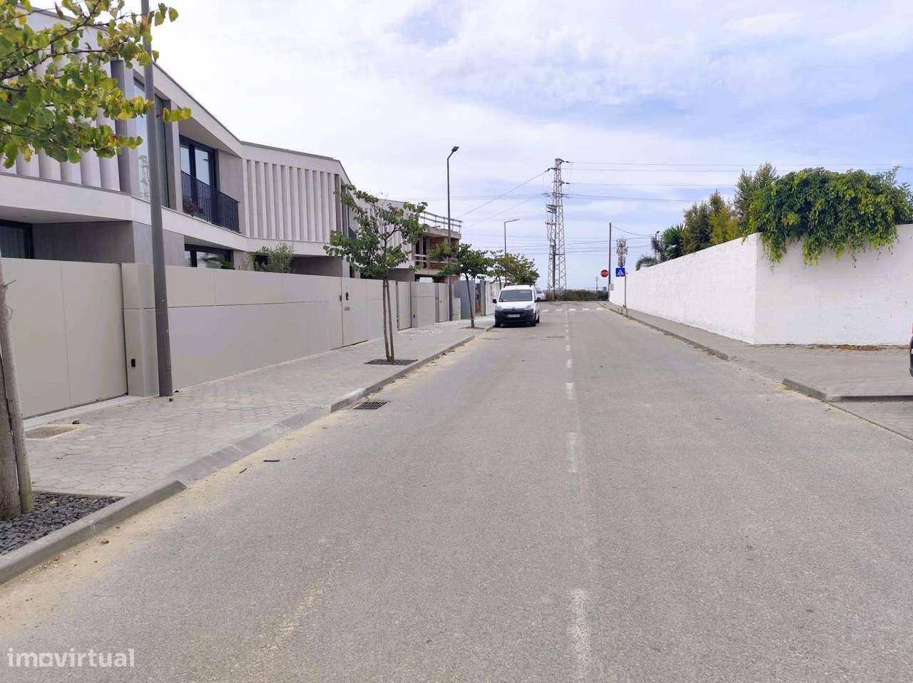 Terreno com excelente localização em Aveiro (Casas do Alto) - Grande imagem: 5/24