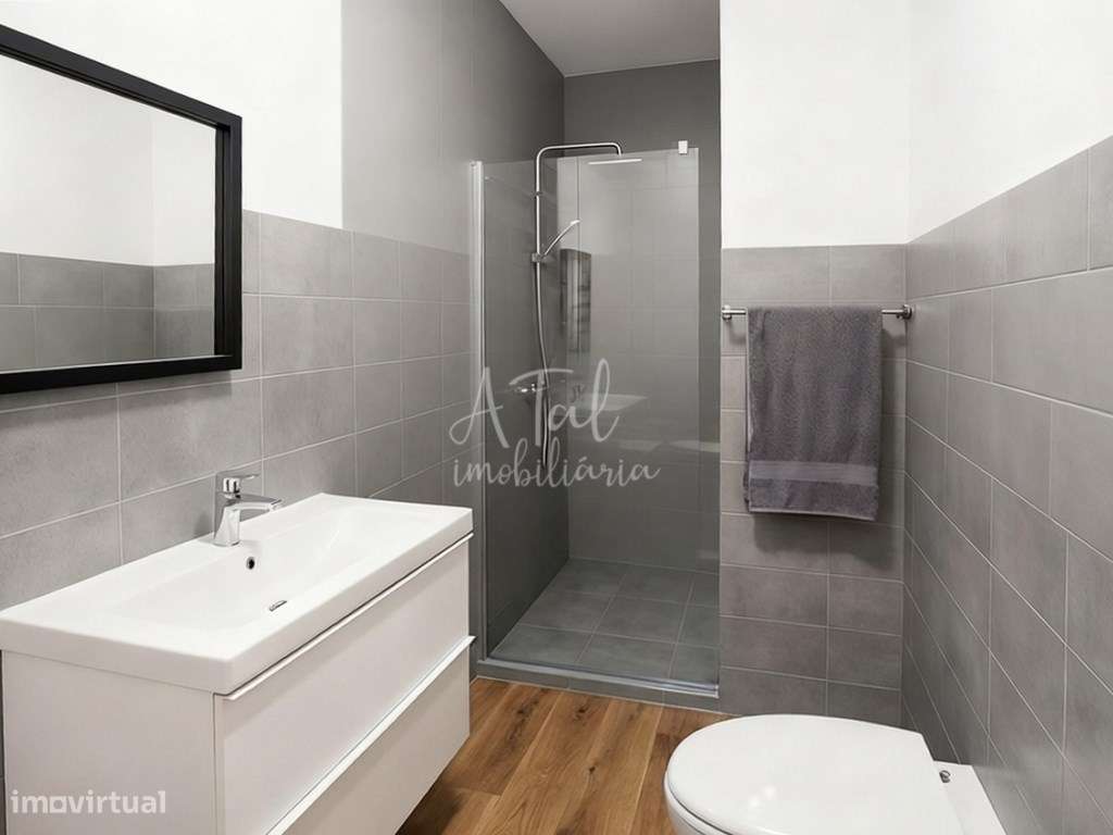 Moradia T2 remodelada - Grande imagem: 4/26