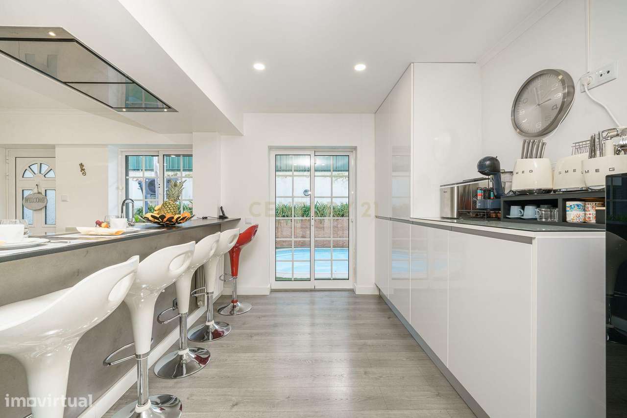 Moradia T4 de charme no Vale Ana Gomes, em Setúbal-9