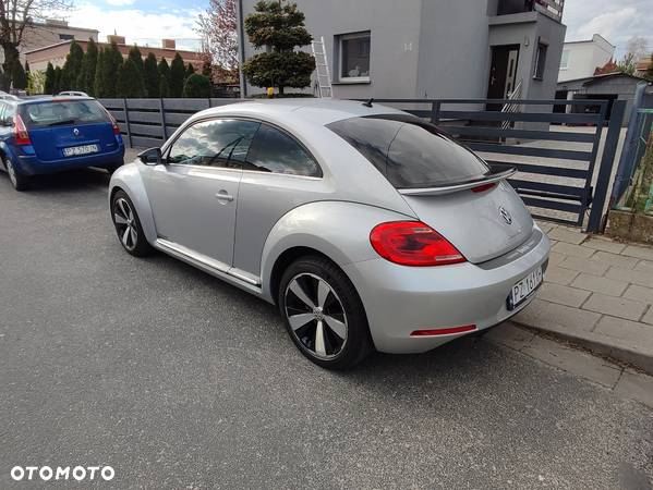 Volkswagen Beetle - 4