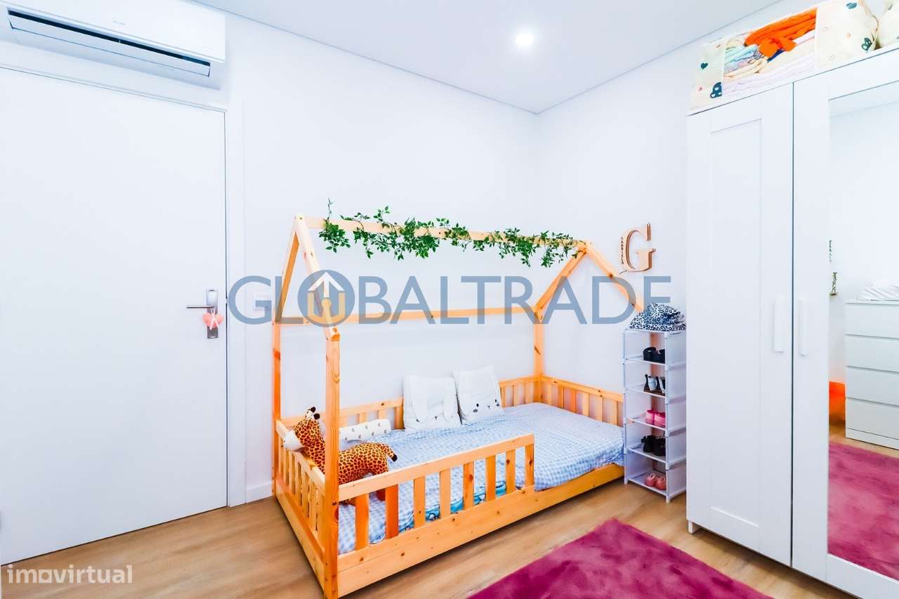 Andar Moradia T3 Renovado & Equipada – Baguim do Monte-25