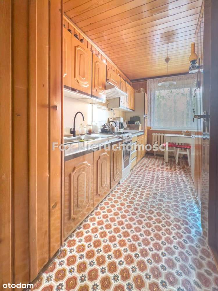 Duże 4 pokojowe mieszkanie z balkonem - niski blok-7