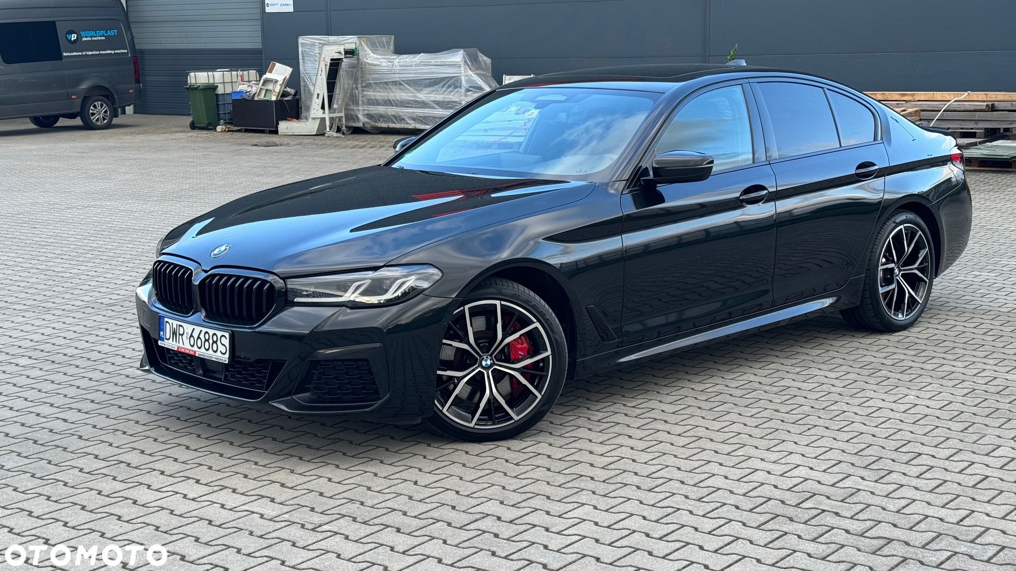 BMW Seria 5 540d xDrive mHEV M Sport sport - 2