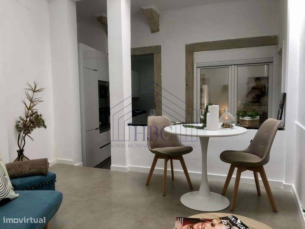 Apartamento T3 - Totalmente Remodelado e Mobilado-19