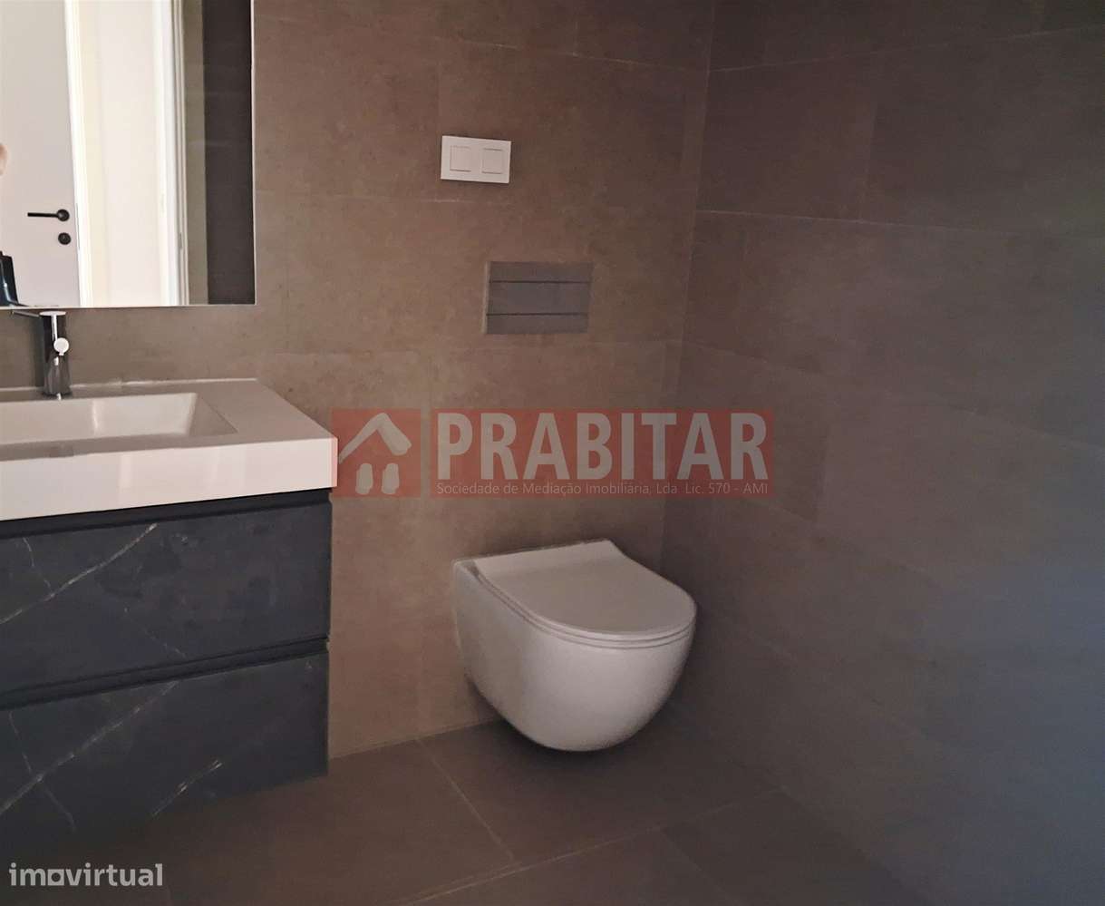 APARTAMENTO T2 . NOVO-26