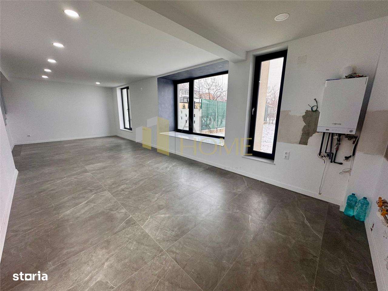 Vanzare casa 4 camere plus garaj, in Paulesti, zona cu priveliste la p - Imagine principală: 5/20