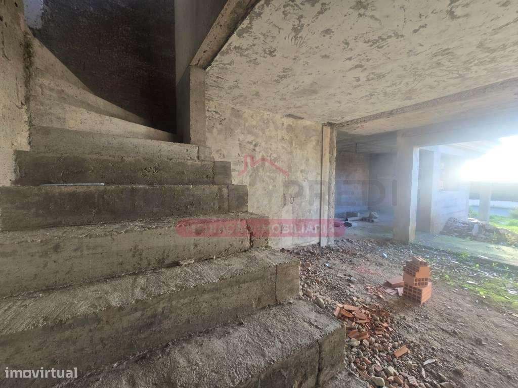 Moradia C/ dois pisos em Construção - Águeda-15