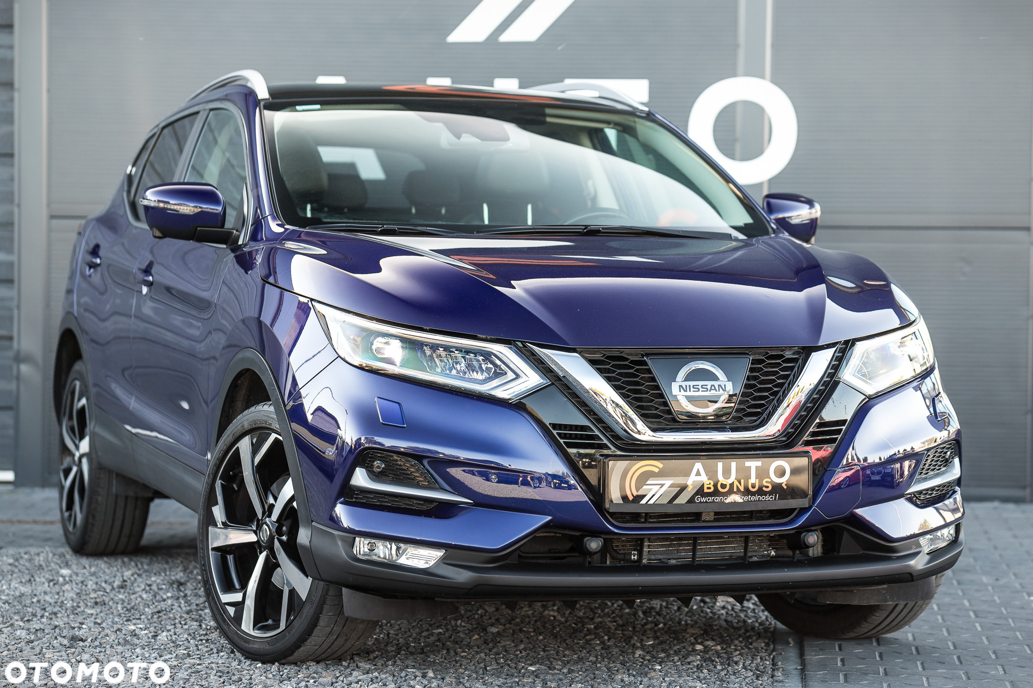 Nissan Qashqai - 2