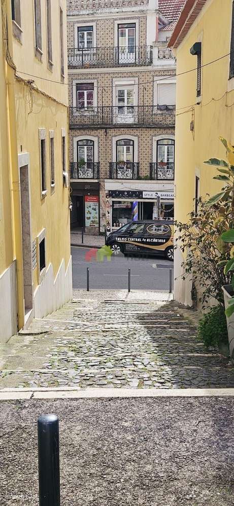 T1 para Remodelação Total | Alcântara | 45 m2-23