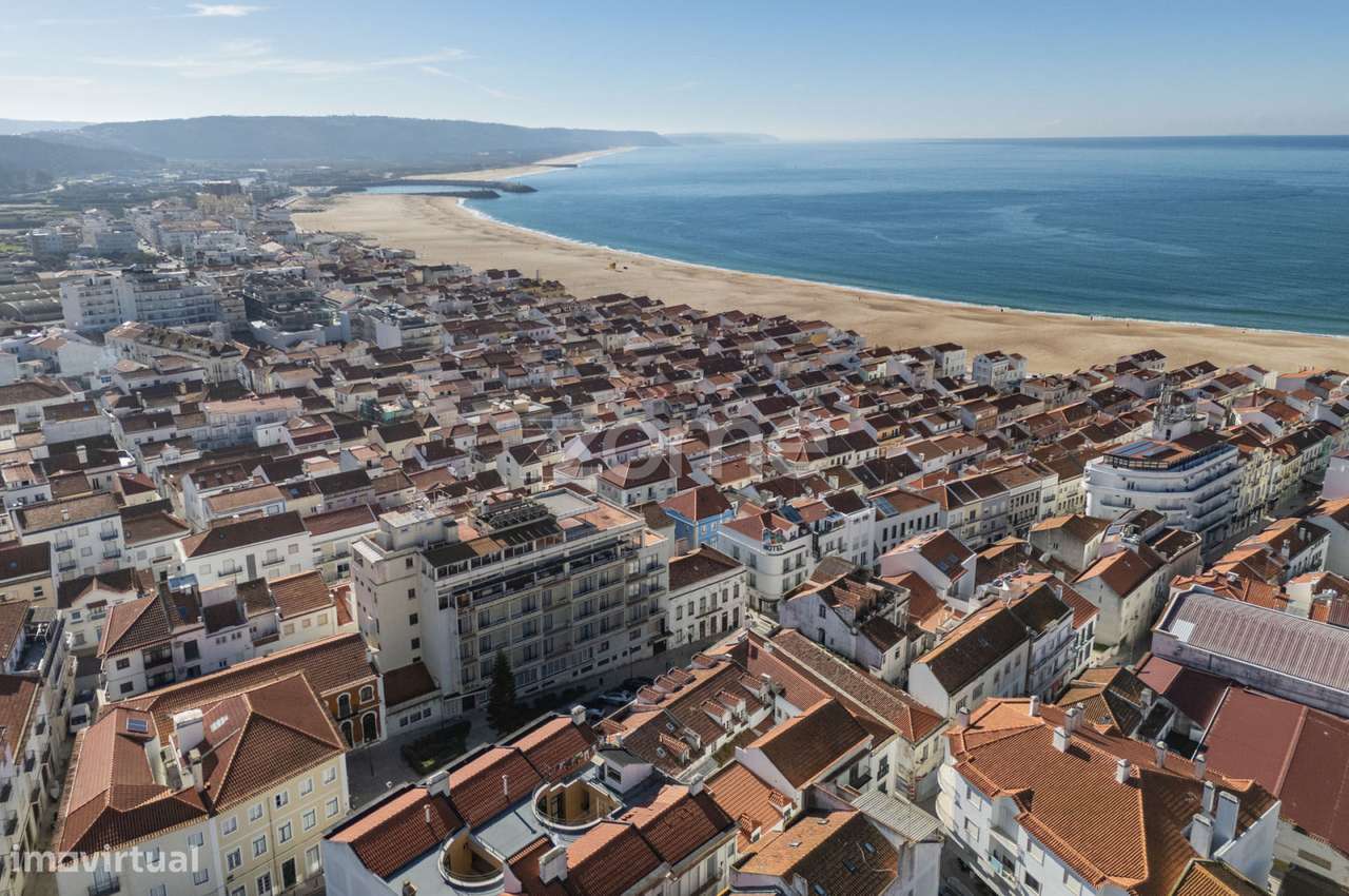 Loja perto da praia da Nazaré-42