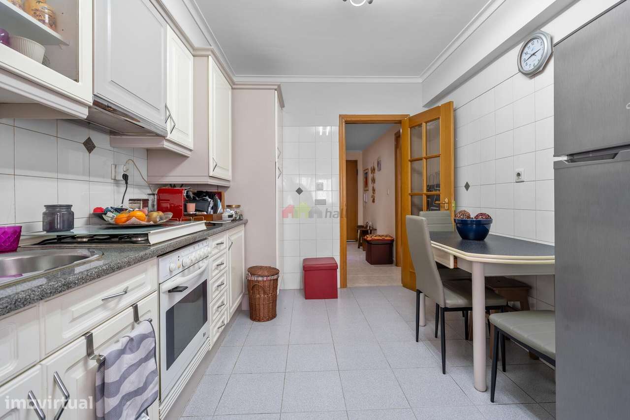 Apartamento T1 em Sta Marta do Pinhal-4
