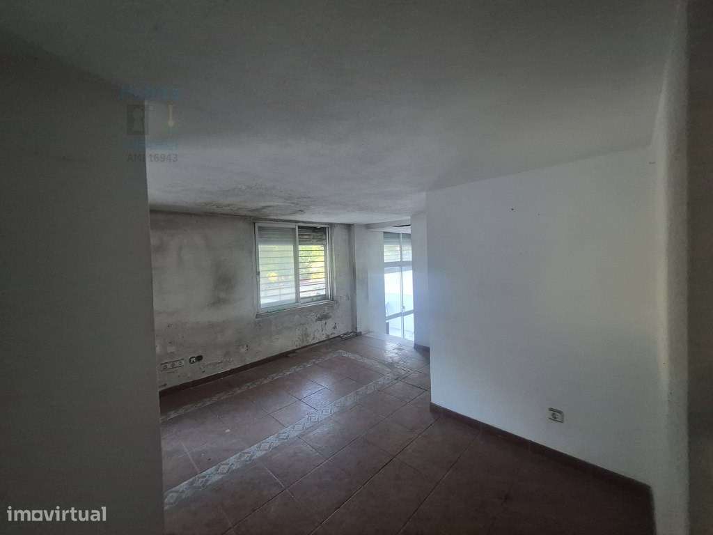 Escritório Duplex no Centro do Laranjeiro com Terraço-5