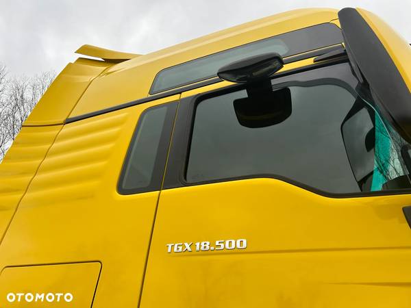 MAN TGX 18.500 KM / XXL / ACC / RETARDER / NAVI / 2019 ROK !! - 11