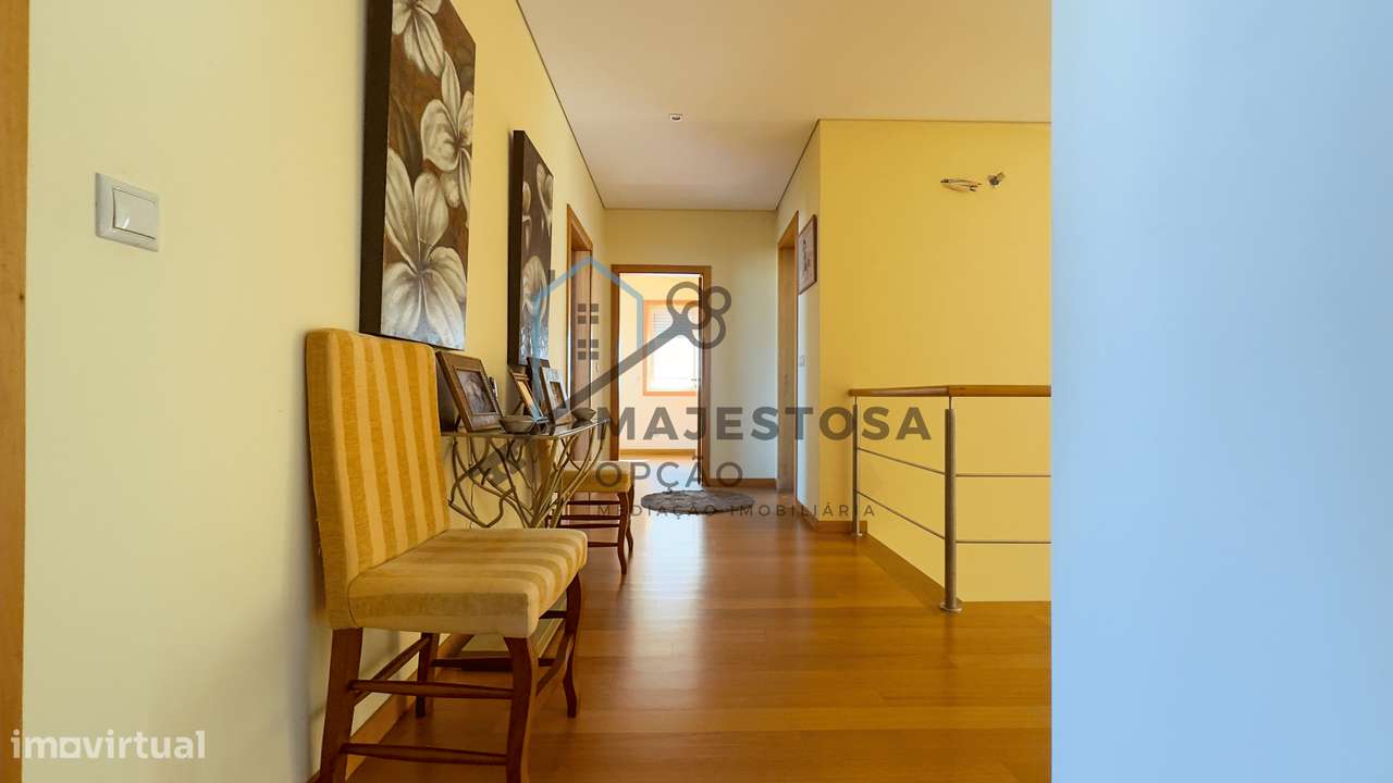 Moradia Isolada com Jardim —Abelheira, Viana do Castelo-15