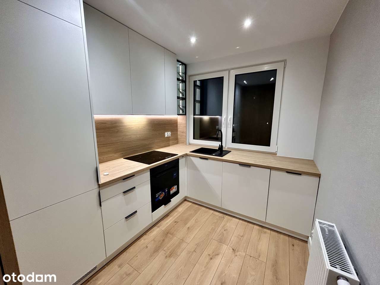 Trzypokojowe - po kompleksowym remoncie - balkon*piwnica*parking-1