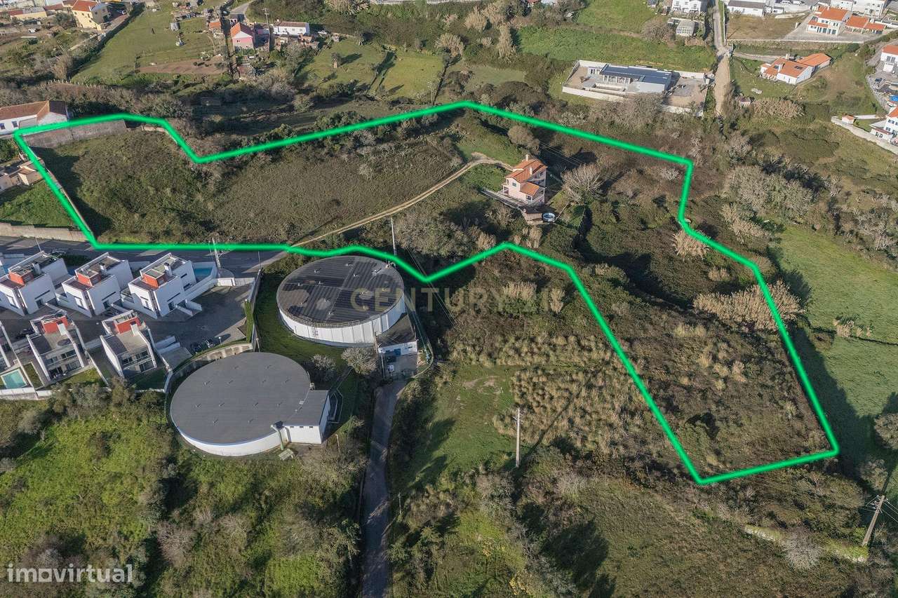 Terreno com excelente capacidade construtiva-1