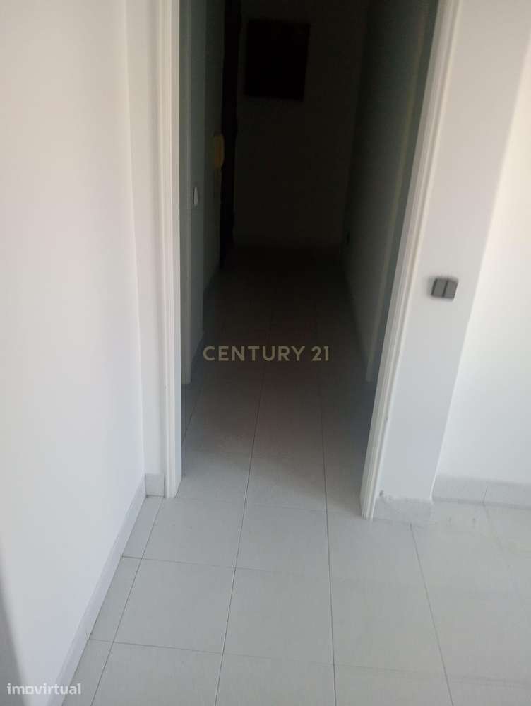 T1 Usado Centro Almada - Oportunidade Única! - Grande imagem: 4/12
