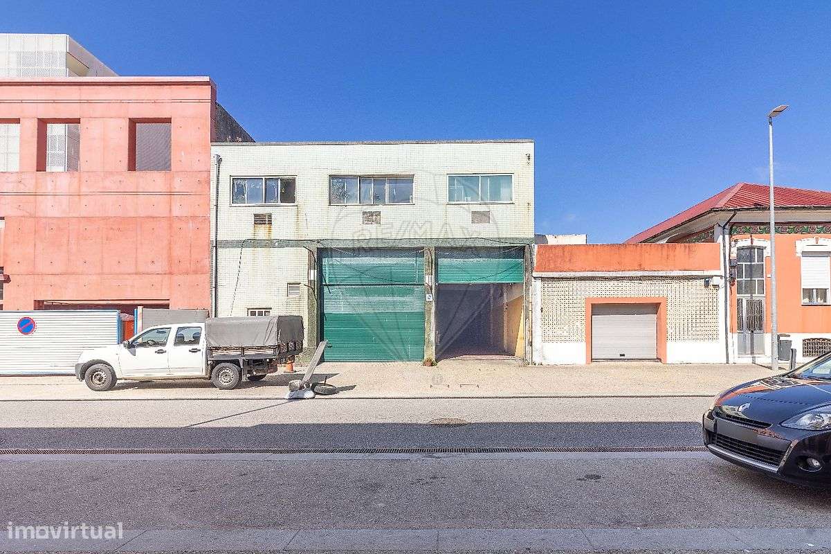 Prédio  para venda - Grande imagem: 2/7