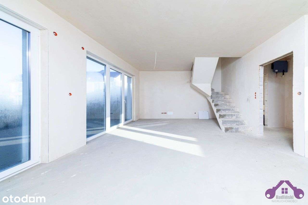 Mieszkanie 3 pokoje z ogródkiem- 2 miejsca parking-4