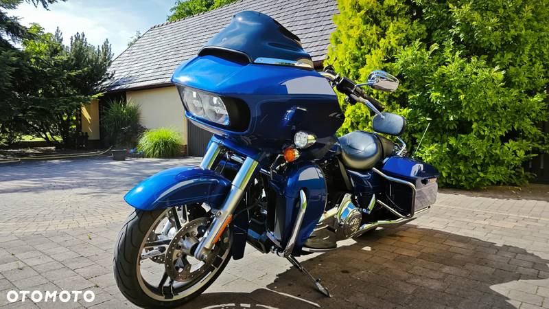 Harley-Davidson Touring Road Glide - 16