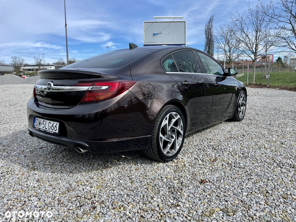 Opel Insignia - 8