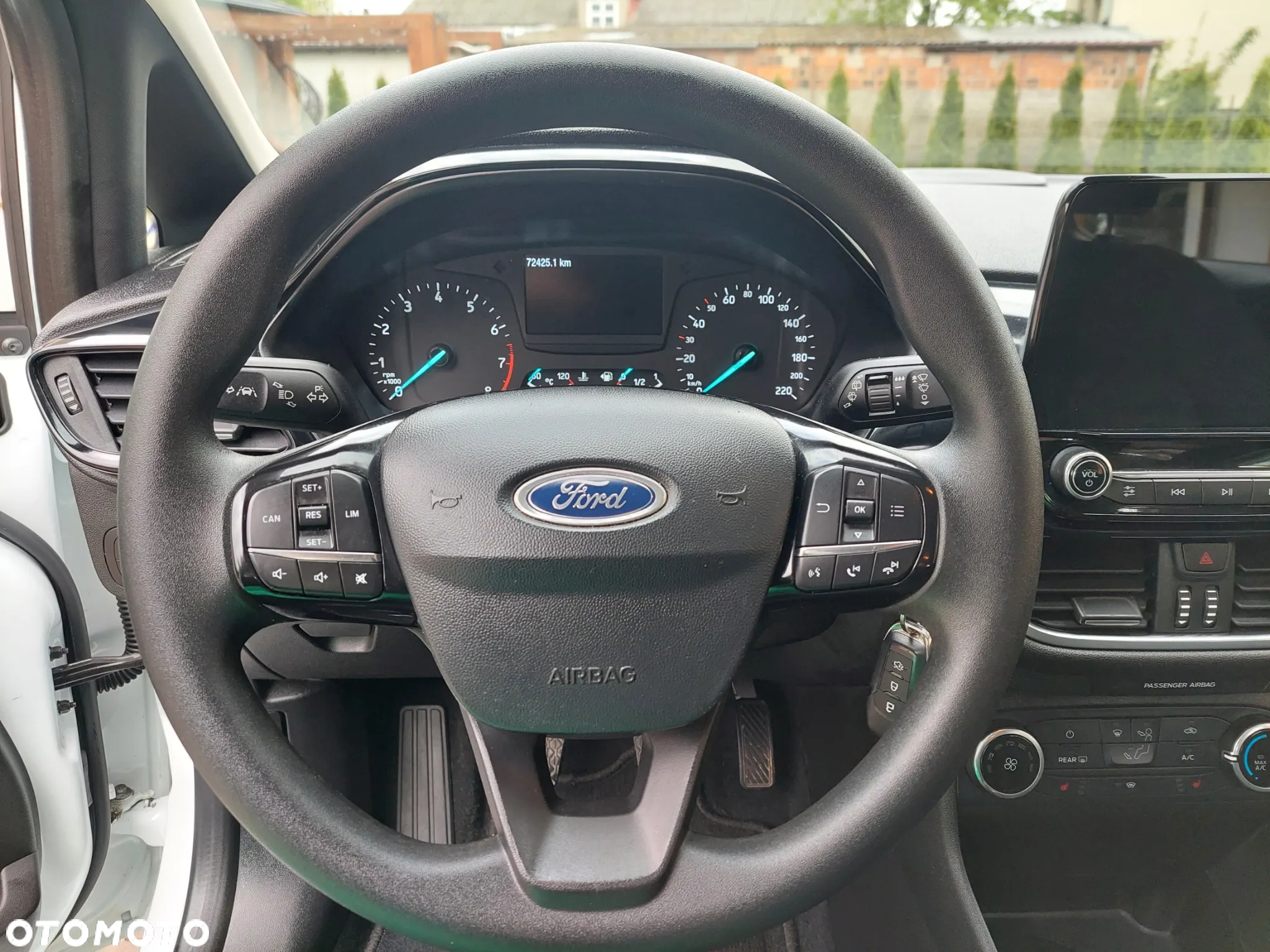 Ford Fiesta 1.1 S&S TITANIUM - 18
