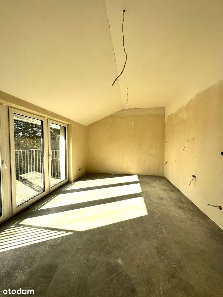 Segment | 5 pokoi | 2 Garderoby | 3 Łazienki | Ostatni lokal |-17