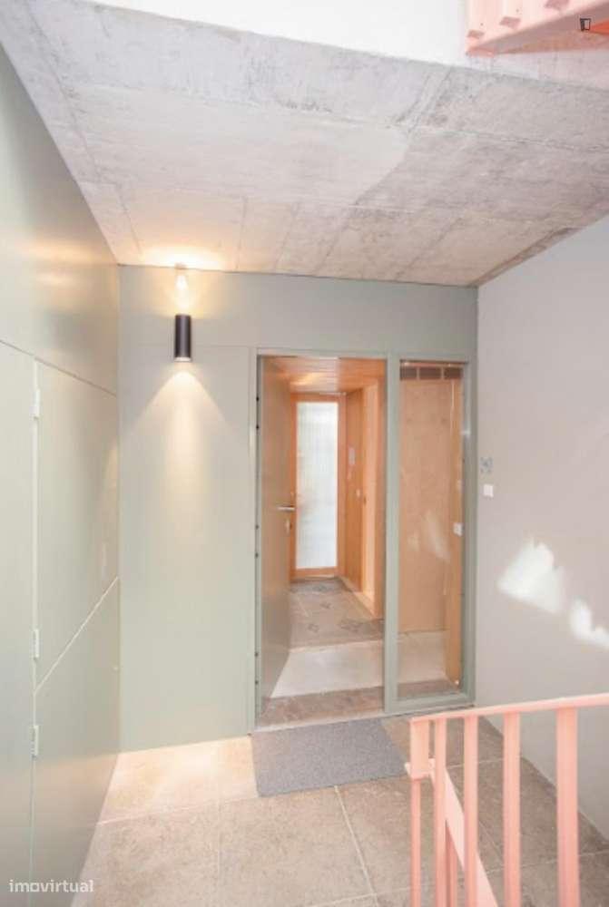 Apartamento com 1 quartos - localizado em Santo Ildefonso Porto - Grande imagem: 5/10