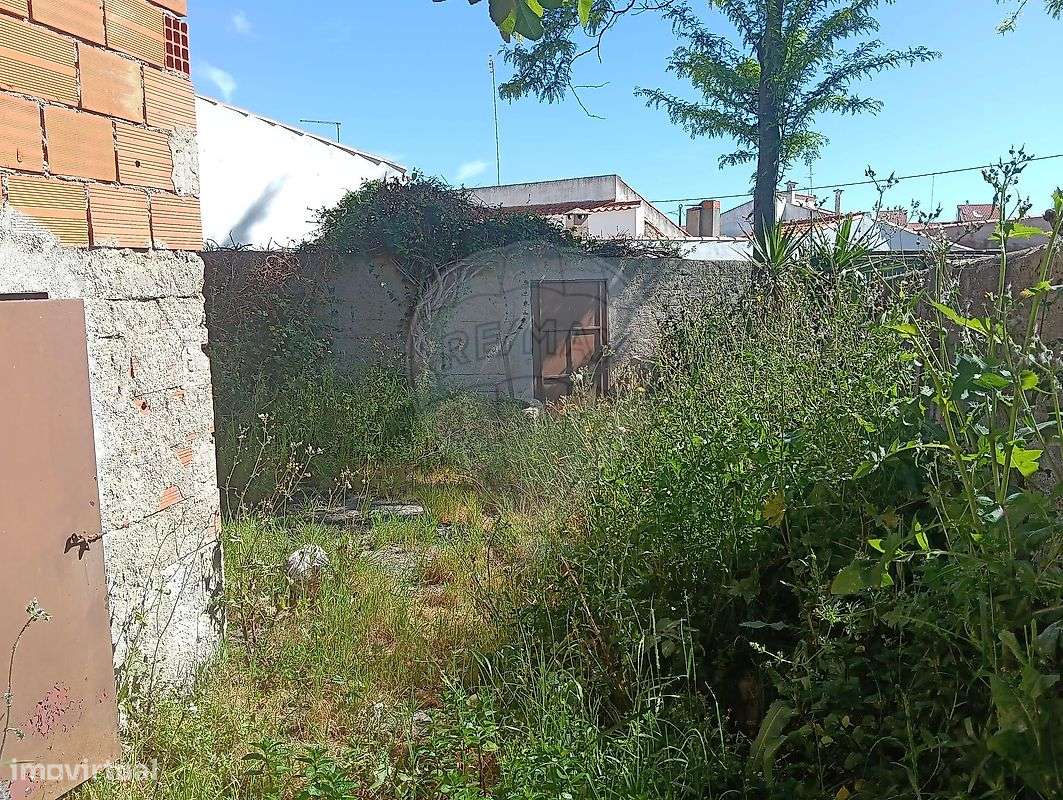 Moradia T2 para venda-15