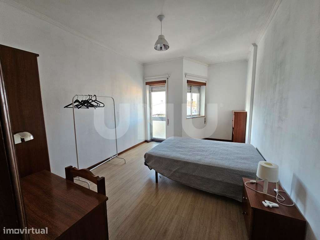 Apartamento T6 - Junto à ESE-15