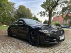 Jaguar XE 2.0 D R-Sport - 16