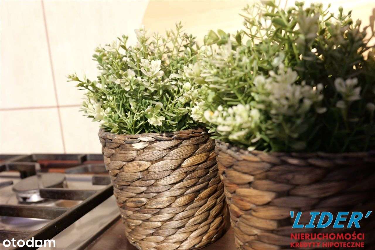 4 pokojowe mieszkanie, osiedle E-17