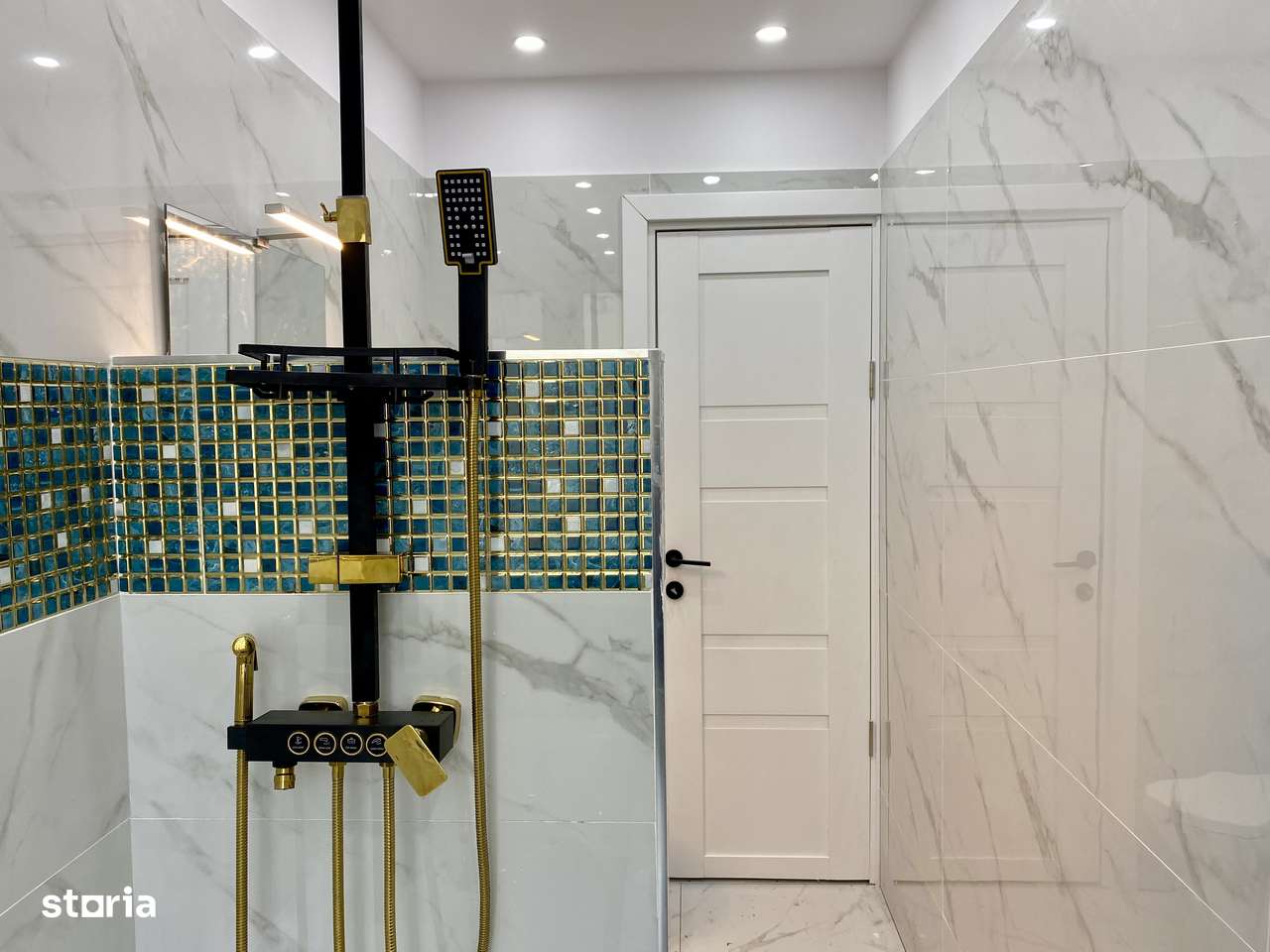 Garsoniera 35m2 complet renovata Bloc Monolit reabilitat termic