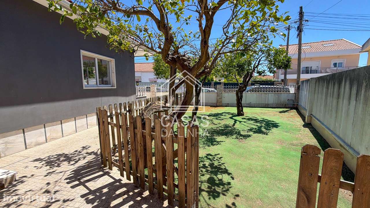 Moradia Isolada T3+3 em Bairro Além-das-Vinhas, São Domingos de Rana-34