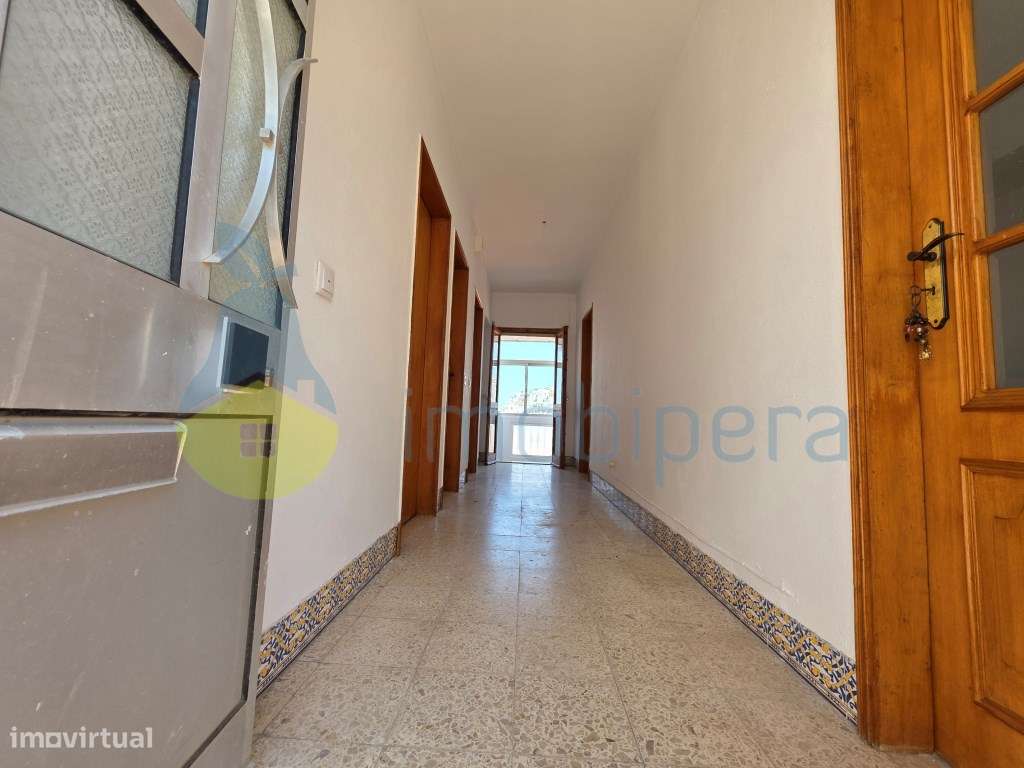 Oportunidade de negócio na Baixa de Albufeira, moradia/prédio para ... - Grande imagem: 5/60