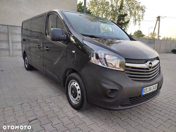 Opel Vivaro - 8