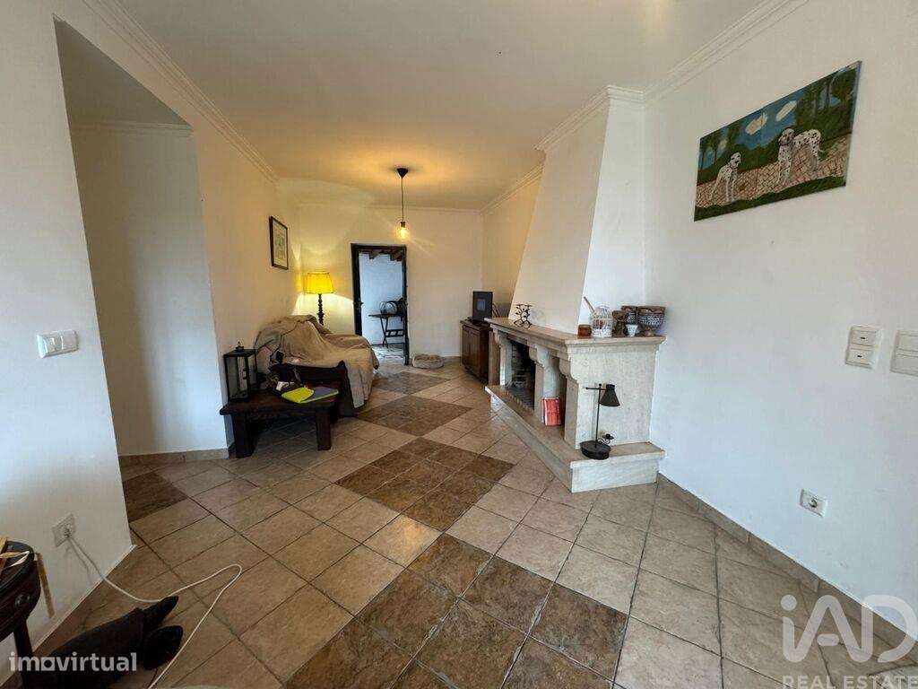 Moradia geminada T4 em Carregueiros de 107 m2 - Grande imagem: 3/37