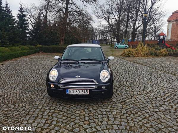 MINI Cooper Standard - 5