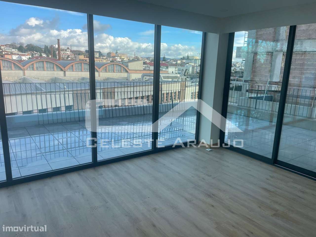 Apartamento T2+1 NOVO em São João da Madeira-14