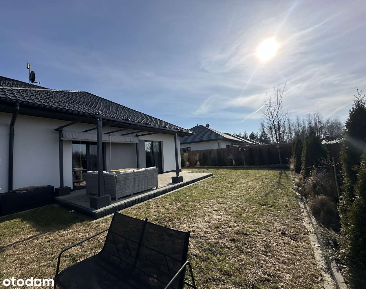 Dom parterowy w zabudowie szeregowej-1