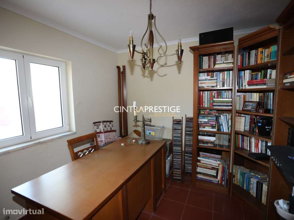 Moradia T3 e anexo T2 com Vista Deslumbrante para a Serra de Sintra...-12