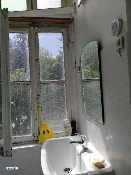 Ultracentral Sinaia, apt 2 camere, garaj, etaj 1 - Imagine principală: 4/6