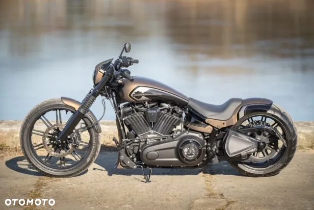 Harley-Davidson FXSB Breakout - 13