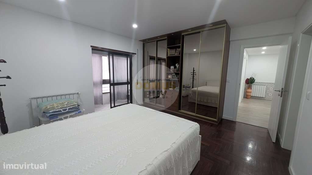 APARTAMENTO T3 REMODELADO COM 115M² AREA UTIL - PAIO PIRES-20